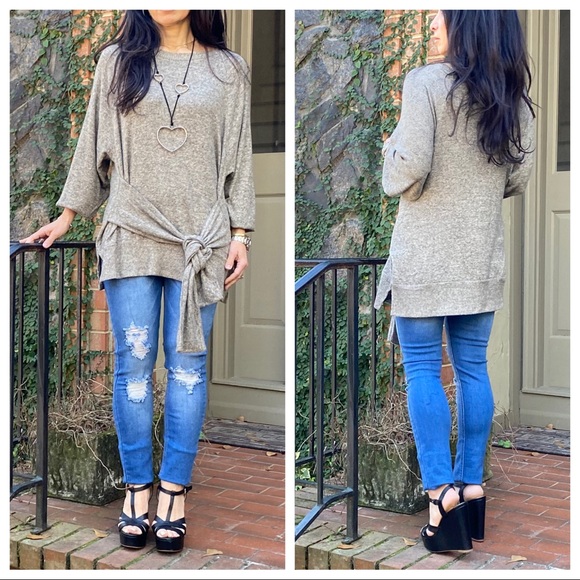Tops - ✨LAST ONE✨Soft brushed knit  tie front/back tunic